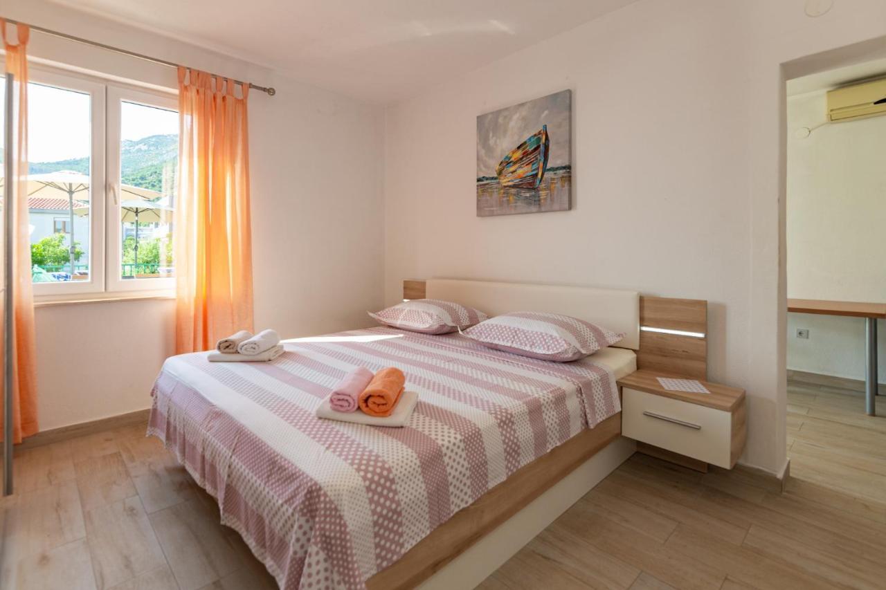 Navis Sea View Apartment With Pool Makarska Dış mekan fotoğraf